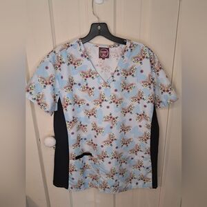 Divine‎ women lg scrub top